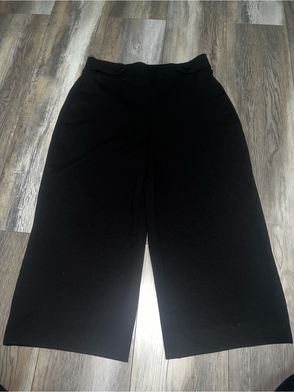High-Waist Black Cropped Wide-Leg Pants